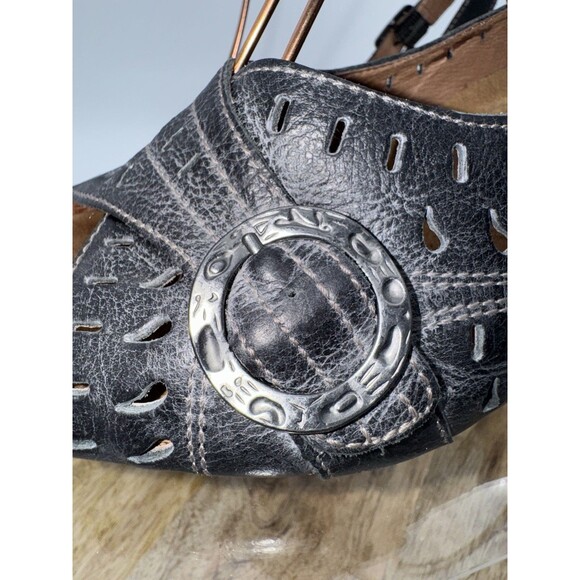 Taos Slinger Graphite  Perforated Leather Slingback Sandals sz 9 40 SLI-848 - Picture 5 of 11